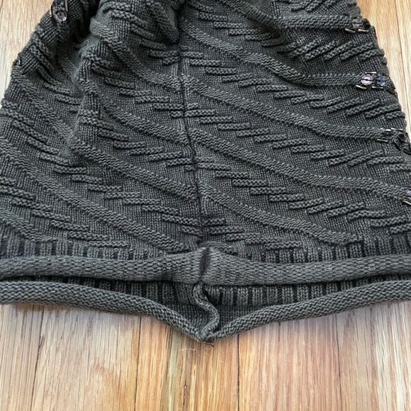 Brown Rhinestone Pom Pom Hat